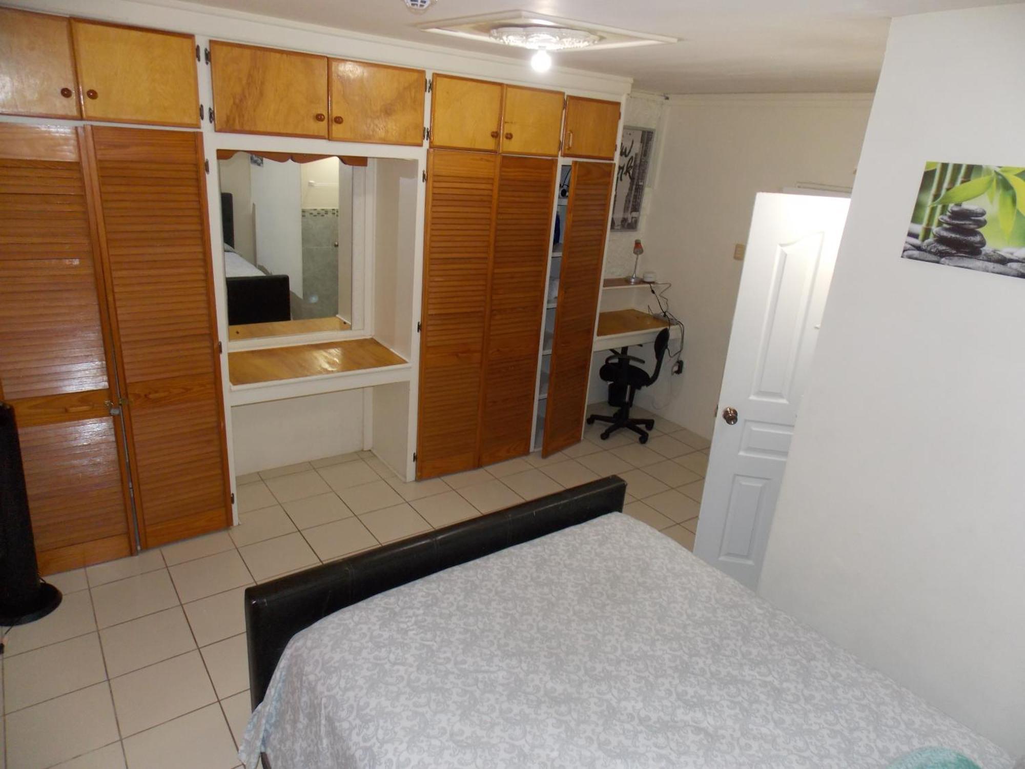 Stewart Apt- Trincity, Airport, Washer, Dryer, Office, Cable , Wifi Kültér fotó
